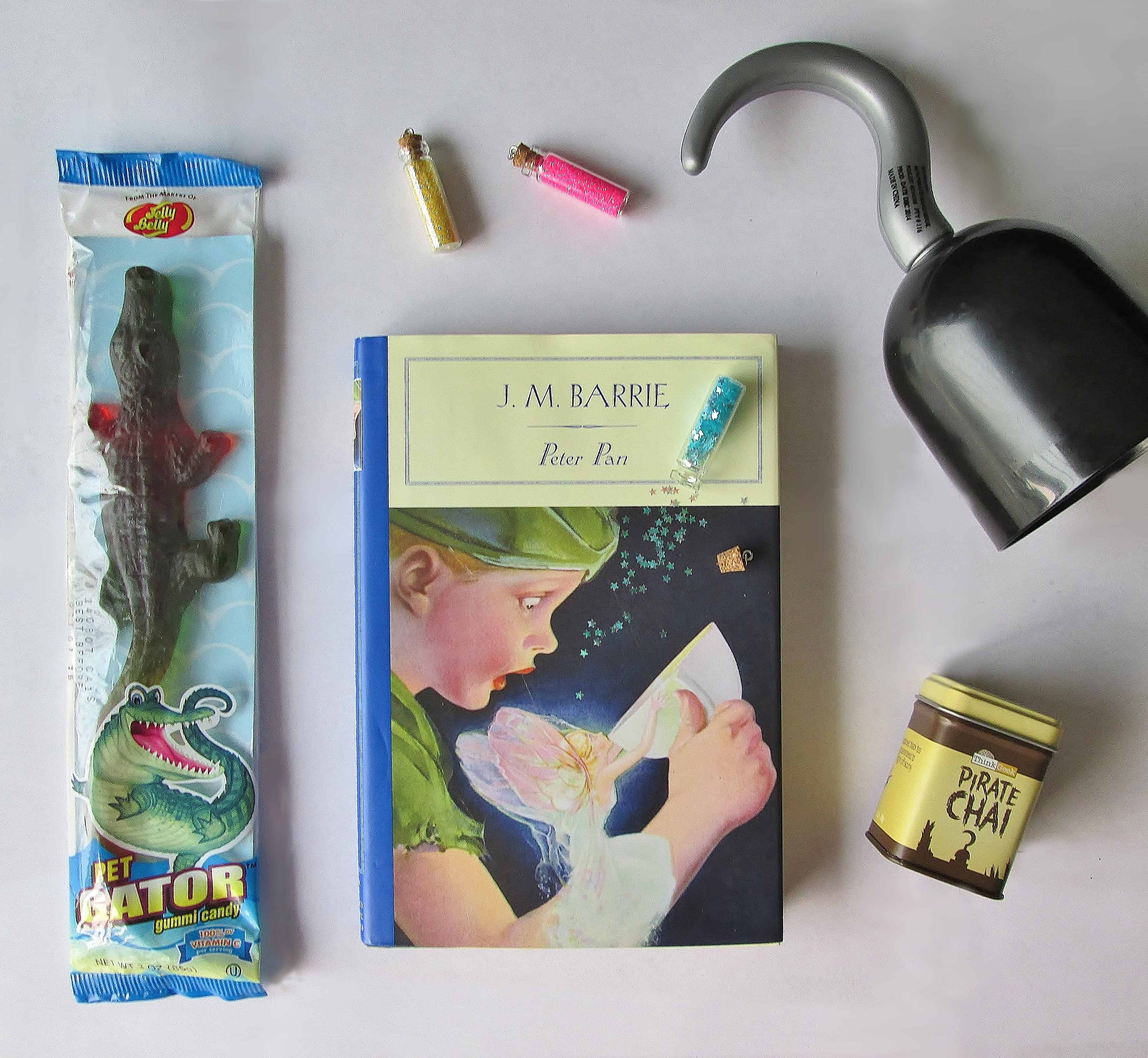 Reading Kits: Easy DIY Gifts for the Reader in Your Life
