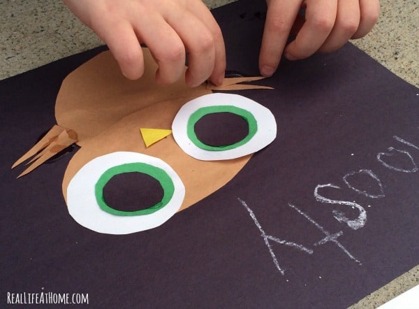 This adorable craft to go along with the book Little Owl's Night is quick and easy to put together and teaches kids about shapes at the same time!