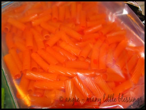 how to dye pasta orange