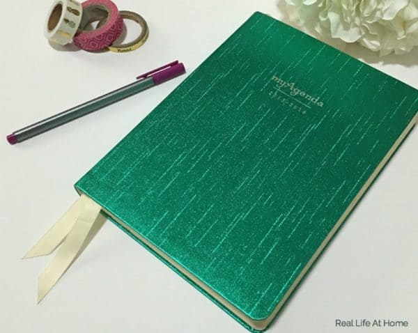 The momAgenda is a fantastic planner for busy moms. 