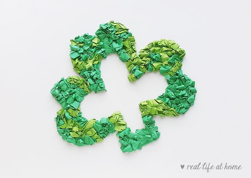 Shamrock Wreath Paper Craft for Kids | Real Life at Home