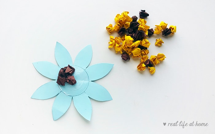 Paper Sunflower Craft for Kids - step 3