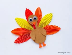 Folded Paper Turkey Craft for Kids (with Free Printable Template)