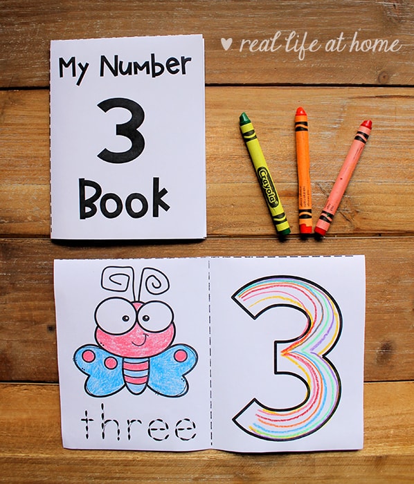 Free Set of 10 My Numbers Mini Books for Preschool and Kindergarten
